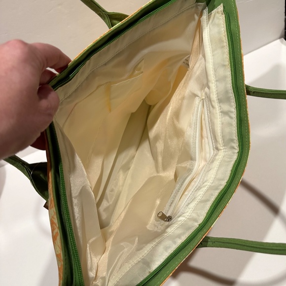 Dolly Mama Personal Shopper Zippered Tote Bag - Picture 6 of 6